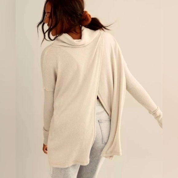 Like New Free People Juicy Long Sleeve Thermal - Sz Small (Oatmeal)